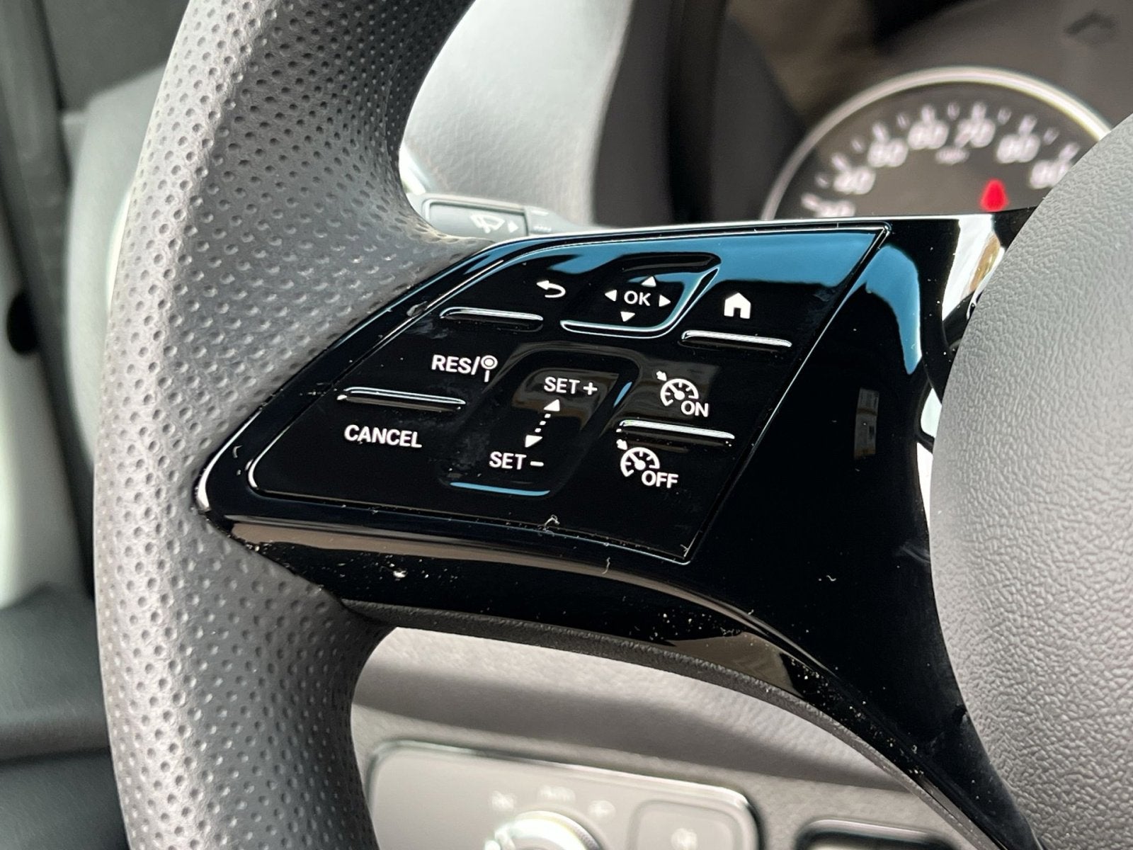 2026 Mercedes-Benz Sprinter 2500 Cargo 170 WB