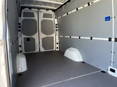 2026 Mercedes-Benz Sprinter 2500 Cargo 170 WB