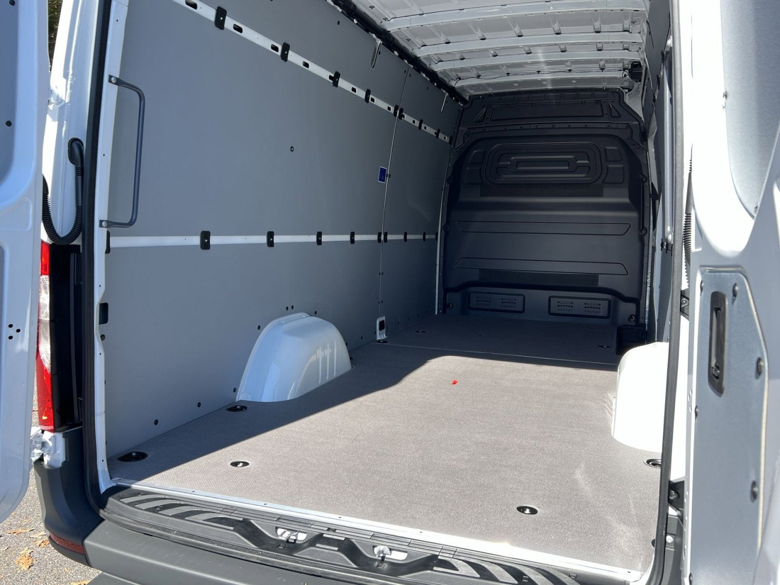2026 Mercedes-Benz Sprinter 2500 Cargo 170 WB