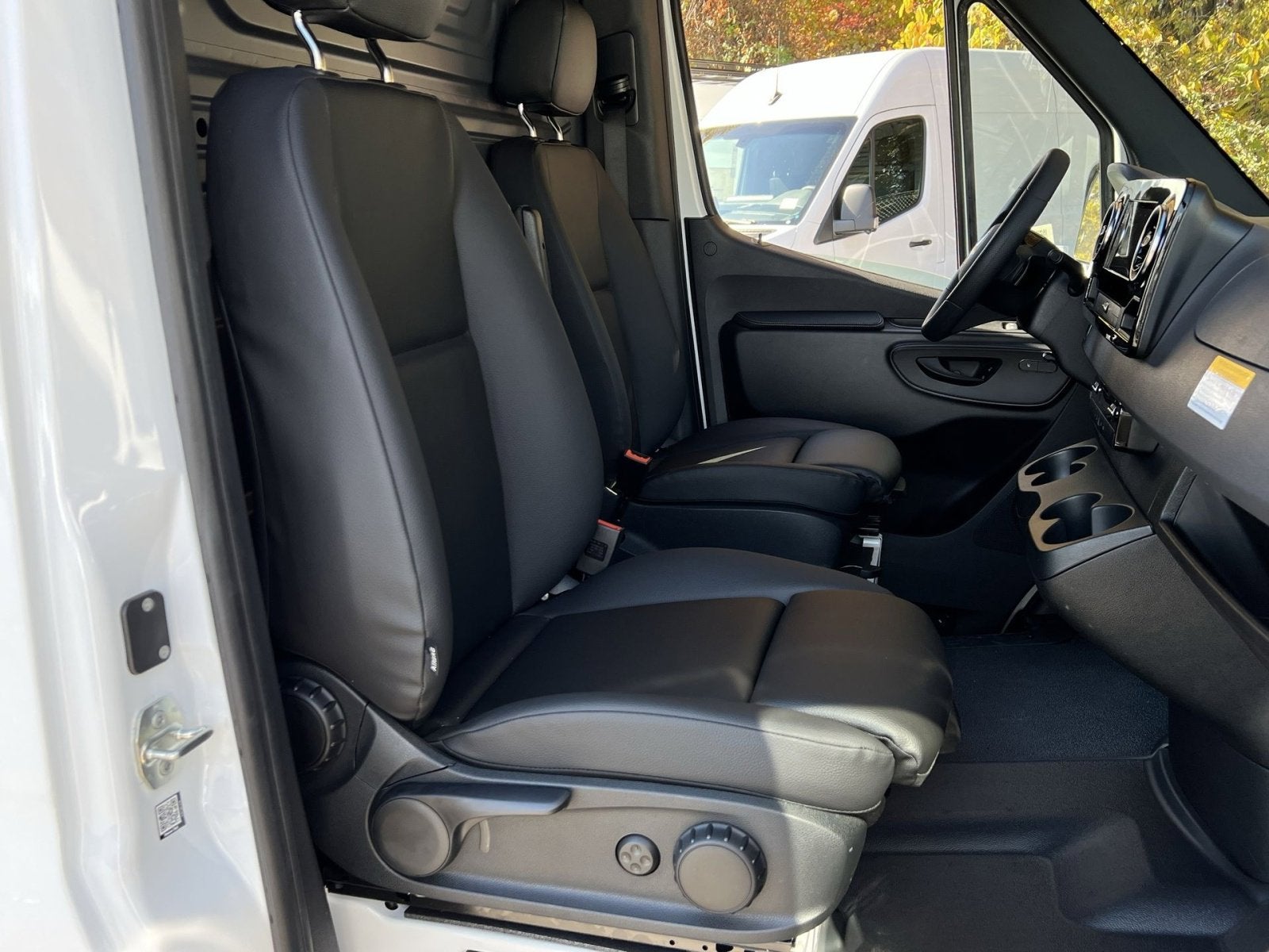 2026 Mercedes-Benz Sprinter 2500 Cargo 170 WB