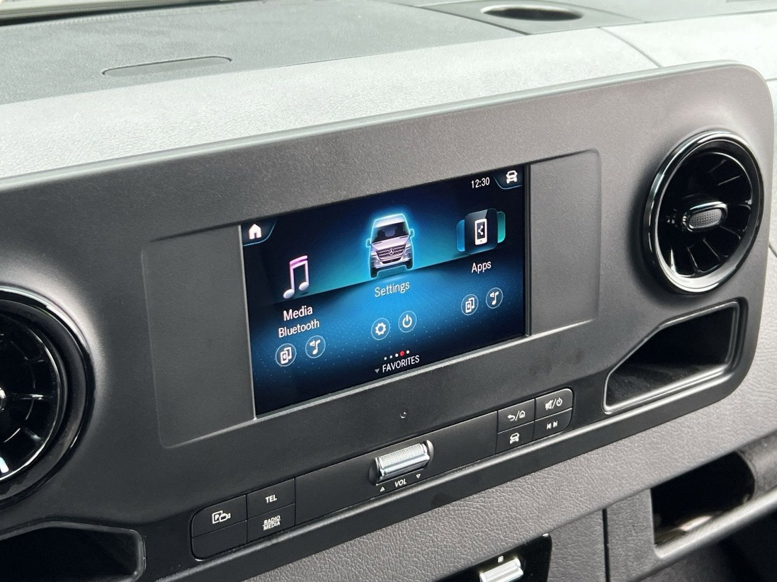 2024 Mercedes-Benz Sprinter 2500 Cargo 170 WB