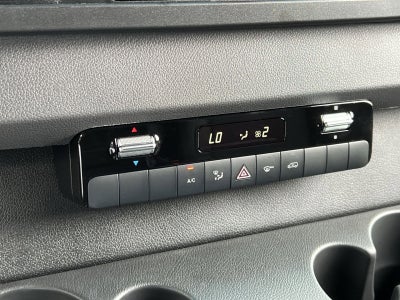 2024 Mercedes-Benz Sprinter 2500 Cargo 170 WB