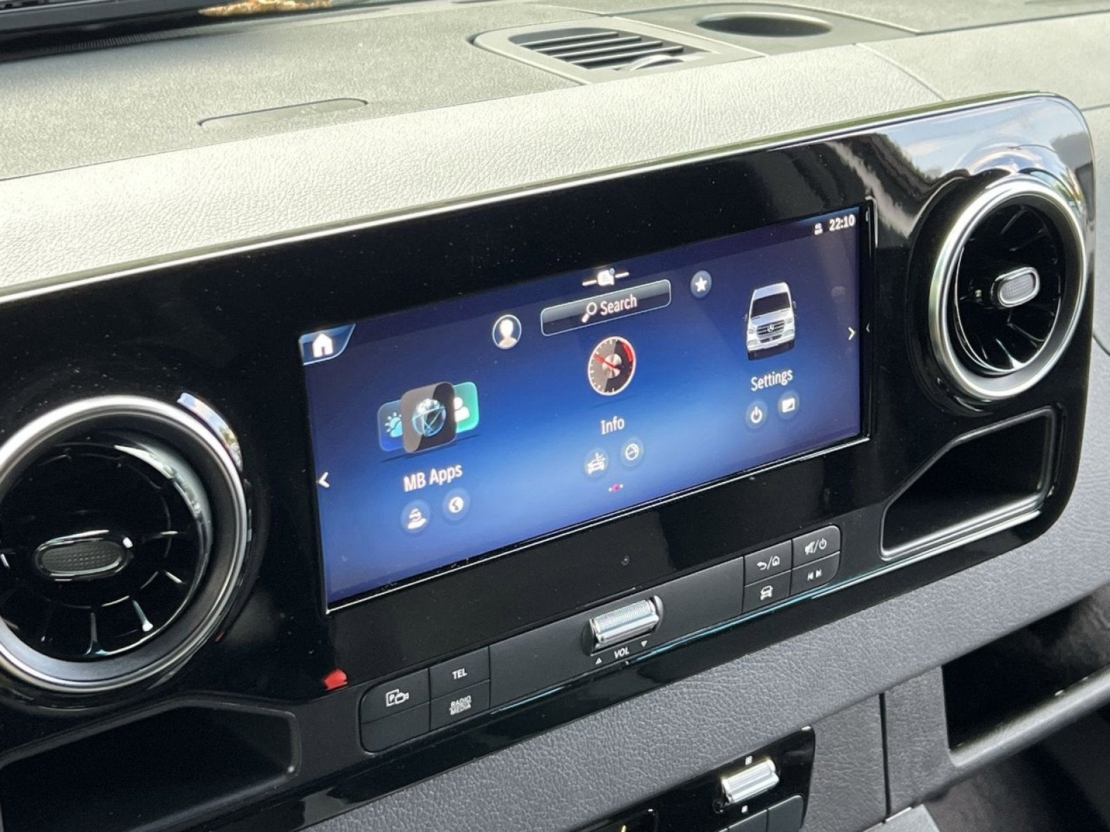 2025 Mercedes-Benz Sprinter 2500 Cargo 170 WB