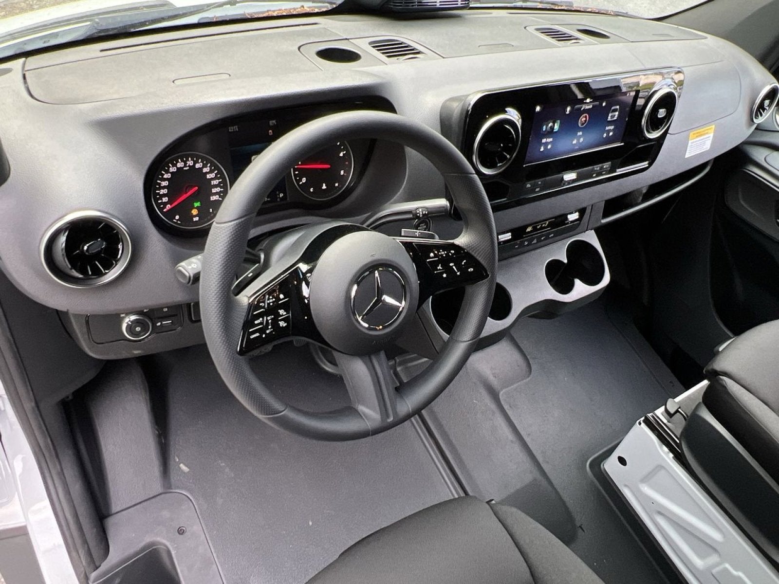 2025 Mercedes-Benz Sprinter 2500 Cargo 170 WB