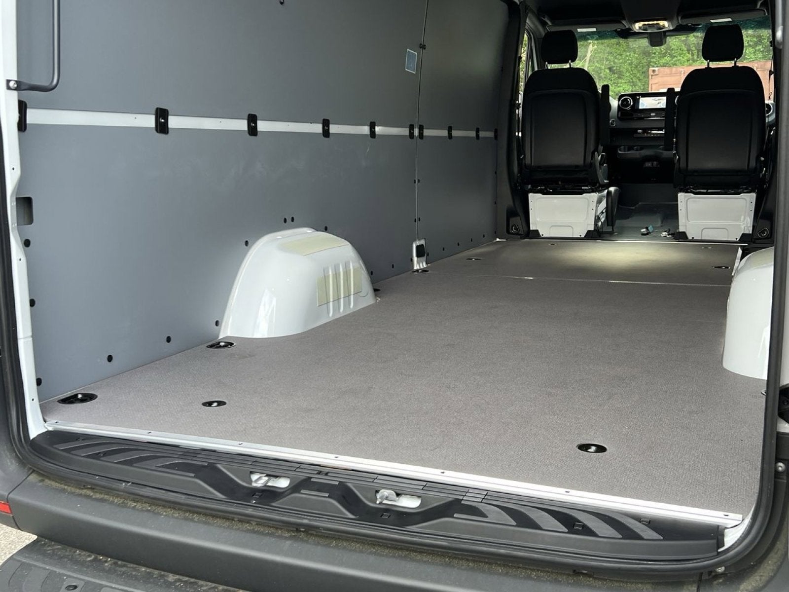 2025 Mercedes-Benz Sprinter 2500 Cargo 170 WB