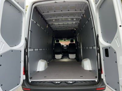 2025 Mercedes-Benz Sprinter 2500 Cargo 170 WB