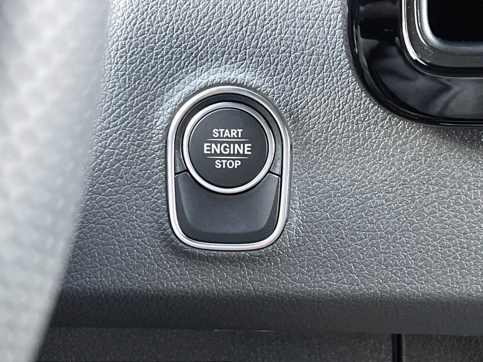 2026 Mercedes-Benz Sprinter 2500 Cargo 170 WB