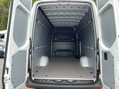 2026 Mercedes-Benz Sprinter 2500 Cargo 170 WB