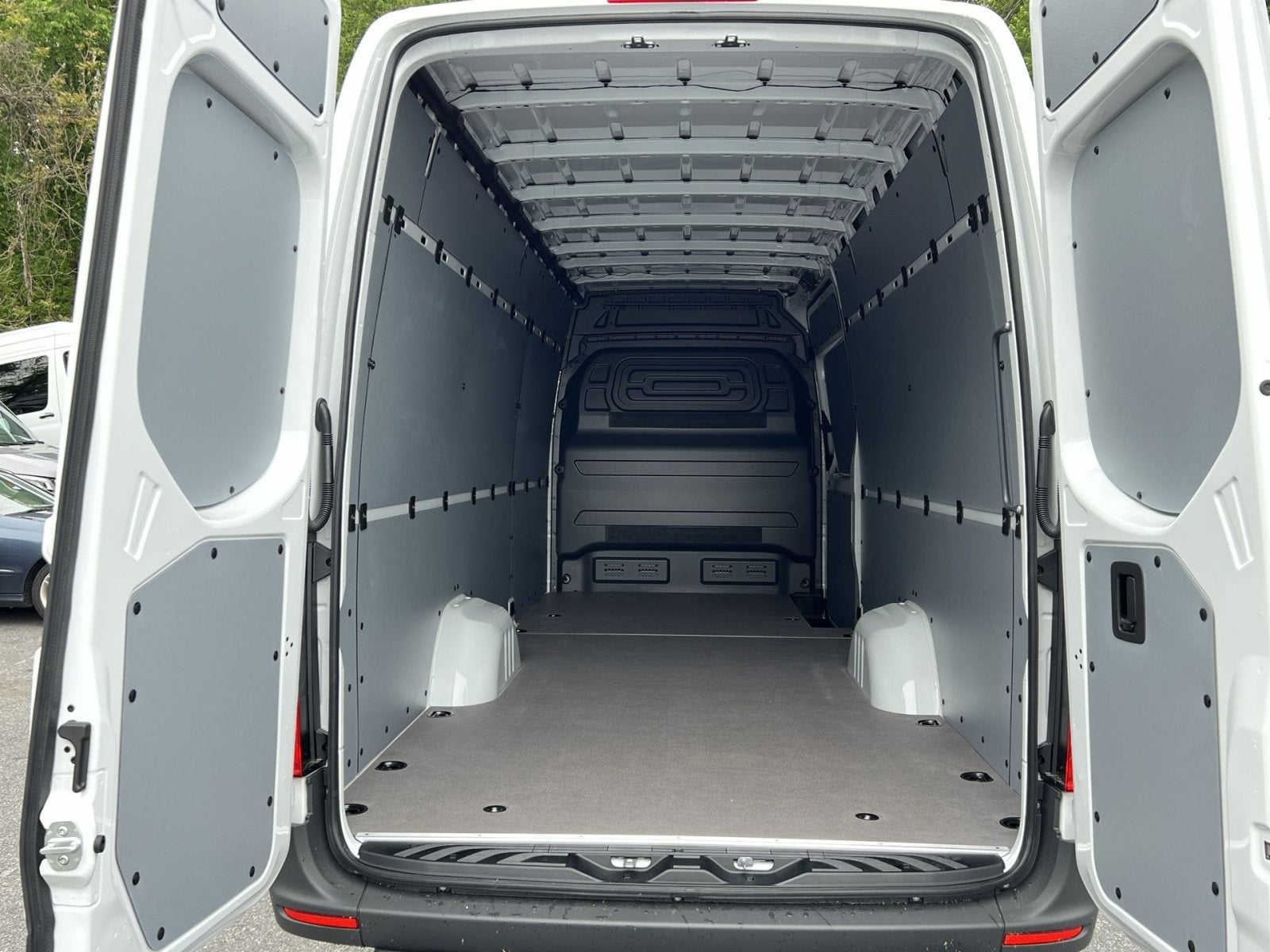 2026 Mercedes-Benz Sprinter 2500 Cargo 170 WB