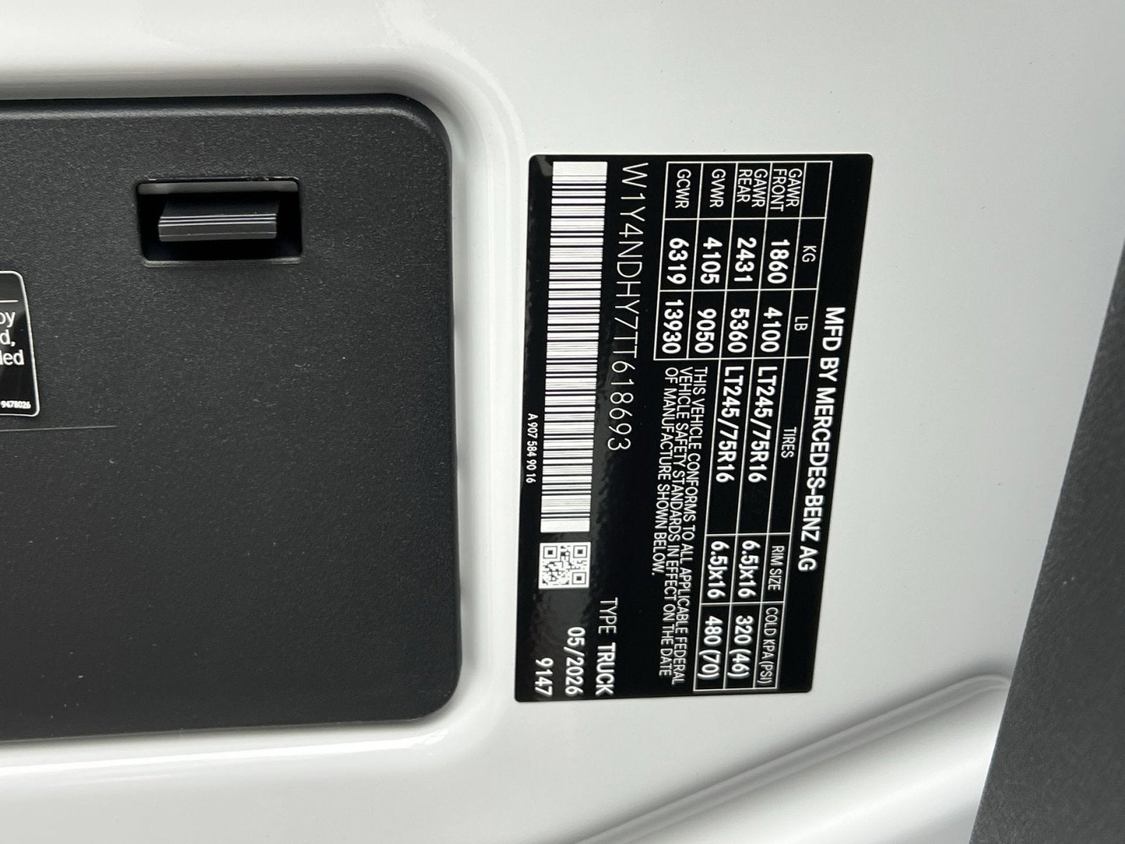 2026 Mercedes-Benz Sprinter 2500 Cargo 170 WB