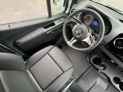 2026 Mercedes-Benz Sprinter 2500 Cargo 170 WB