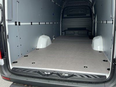2026 Mercedes-Benz Sprinter 2500 Cargo 170 WB