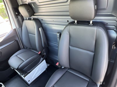 2026 Mercedes-Benz Sprinter 2500 Cargo 170 WB