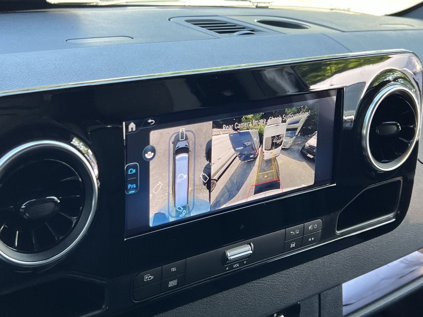 2026 Mercedes-Benz Sprinter 2500 Cargo 170 WB