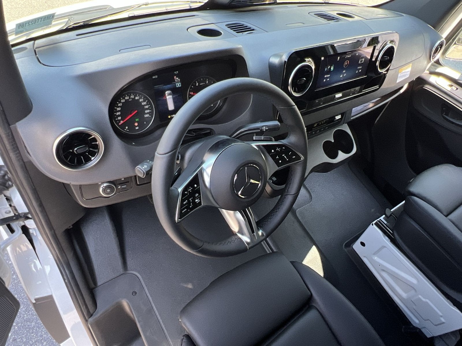 2026 Mercedes-Benz Sprinter 2500 Cargo 170 WB