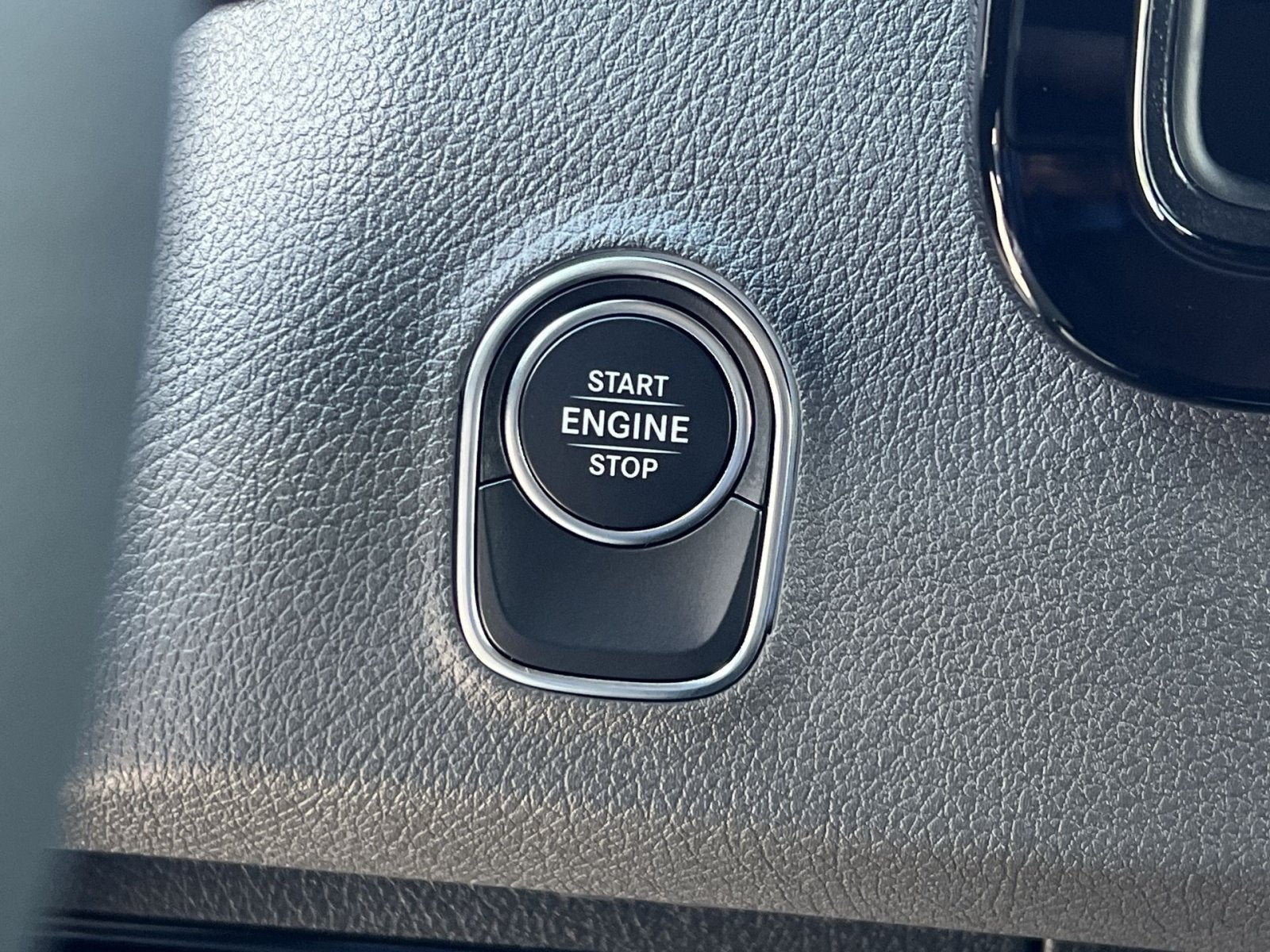 2026 Mercedes-Benz Sprinter 2500 Cargo 170 WB