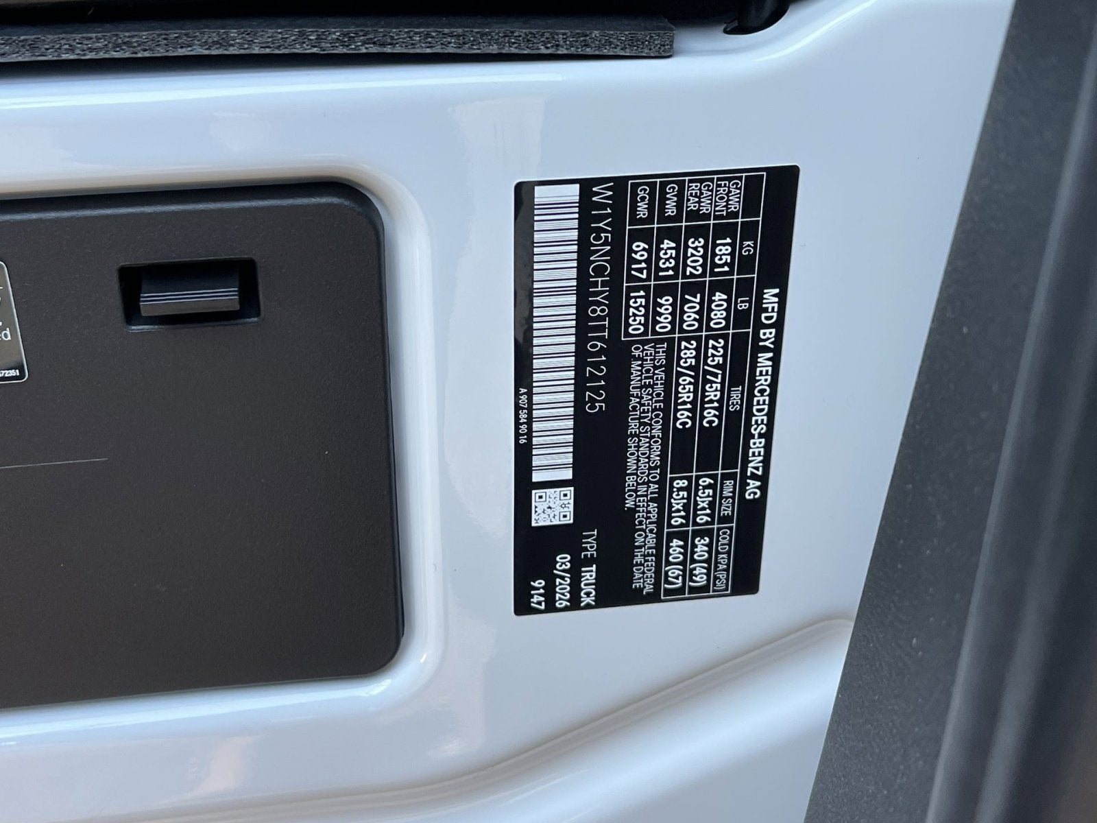 2026 Mercedes-Benz Sprinter 3500 Cargo 170 WB