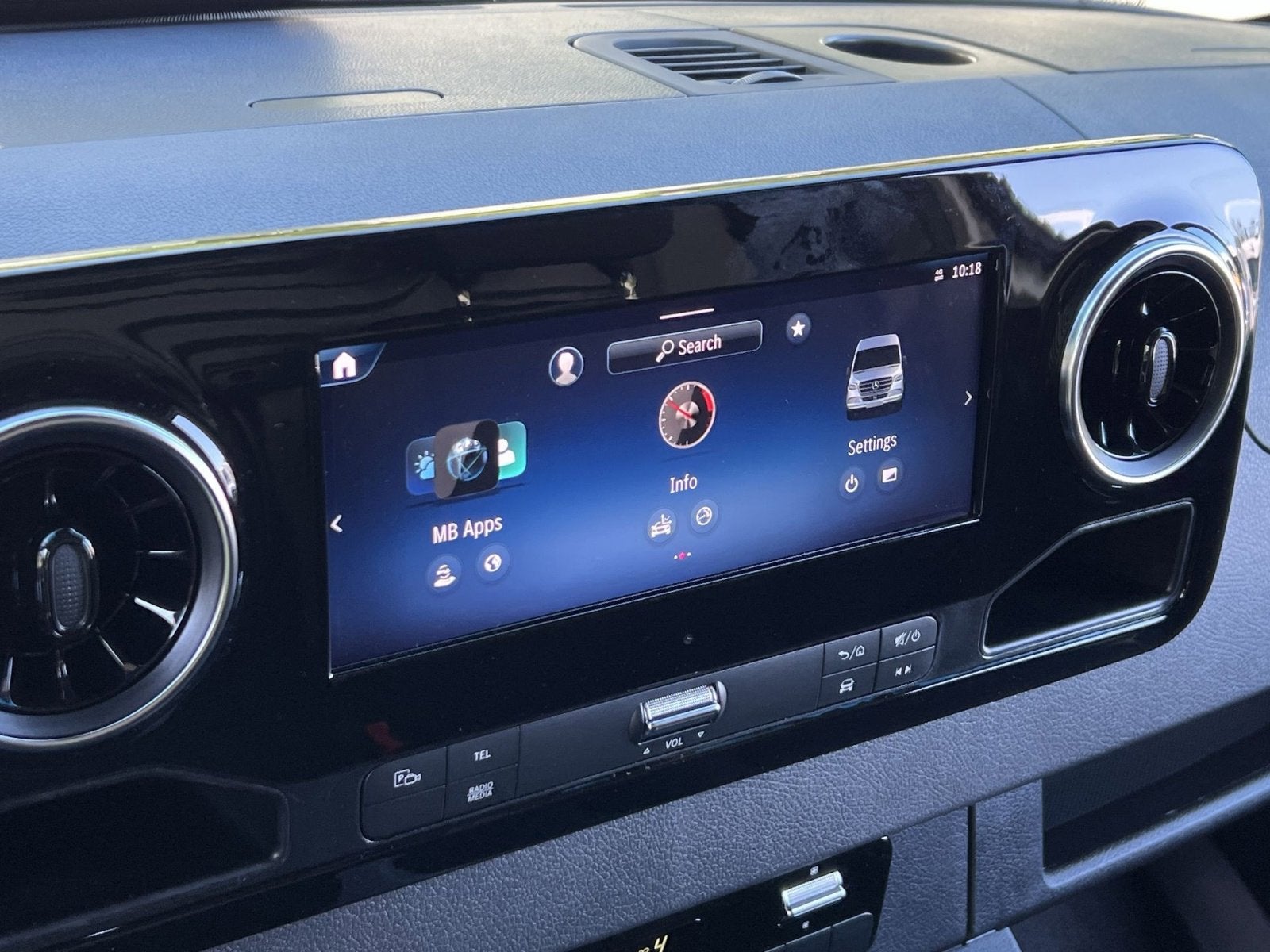 2026 Mercedes-Benz Sprinter 3500 3500 High Roof I4 Diesel HO 170" Extended RWD