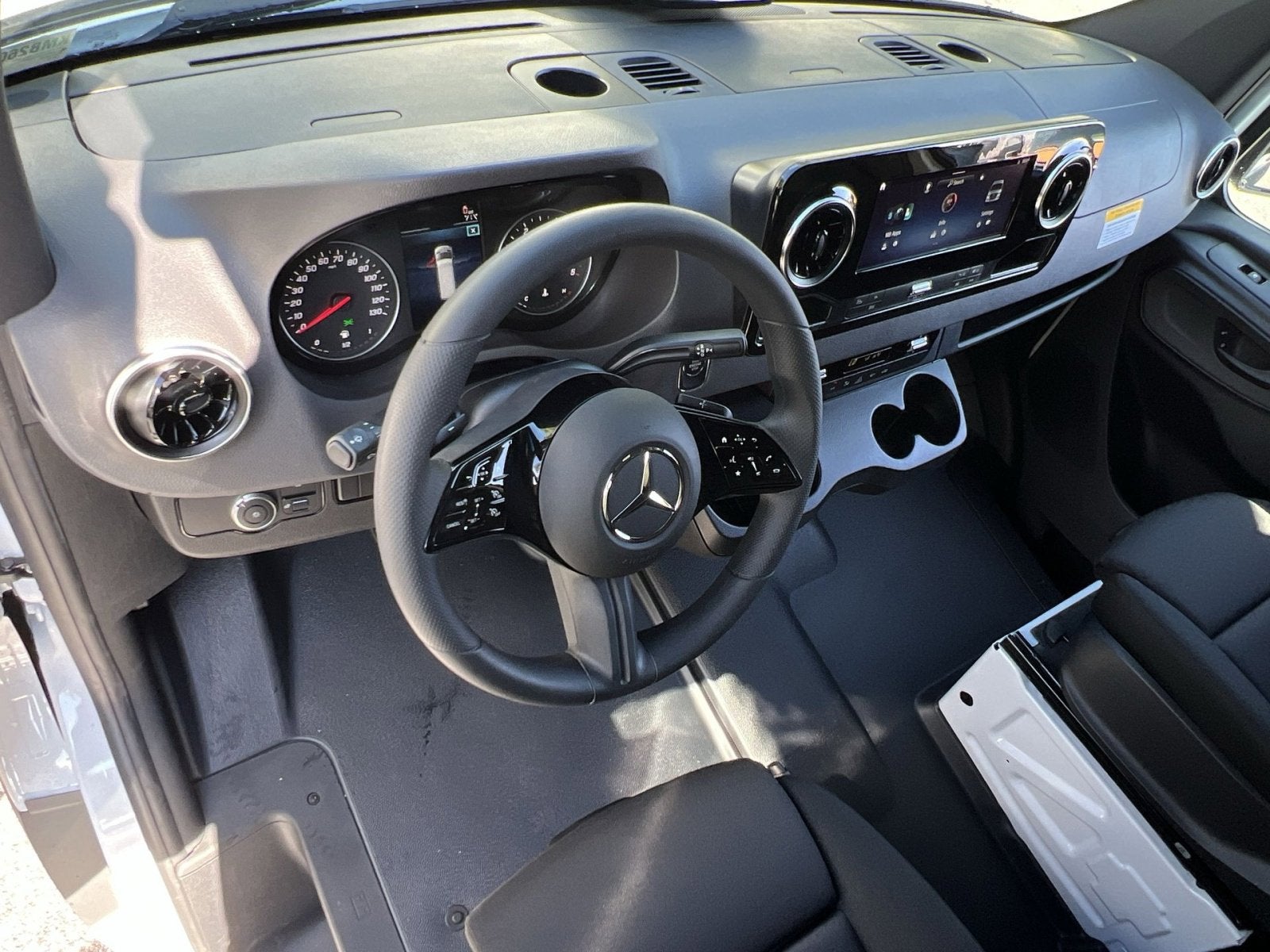 2026 Mercedes-Benz Sprinter 3500 3500 High Roof I4 Diesel HO 170" Extended RWD