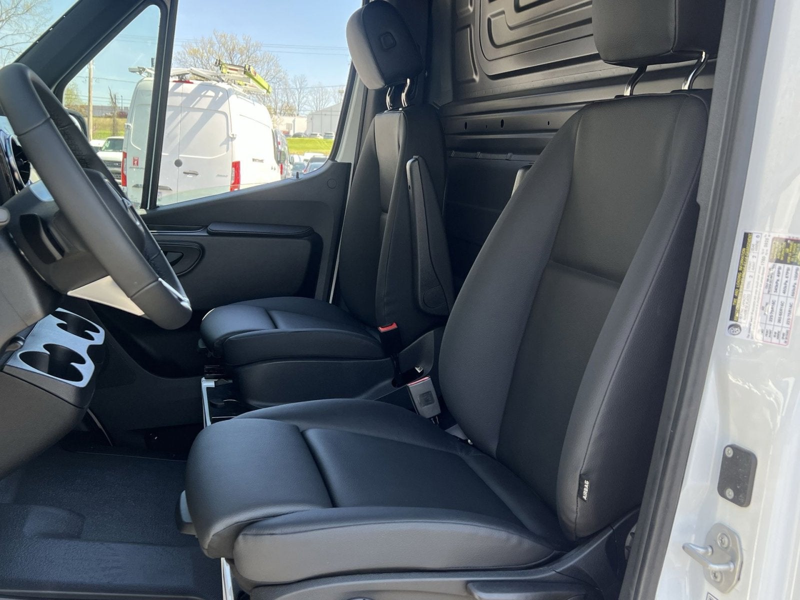 2026 Mercedes-Benz Sprinter 3500 Cargo 170 WB