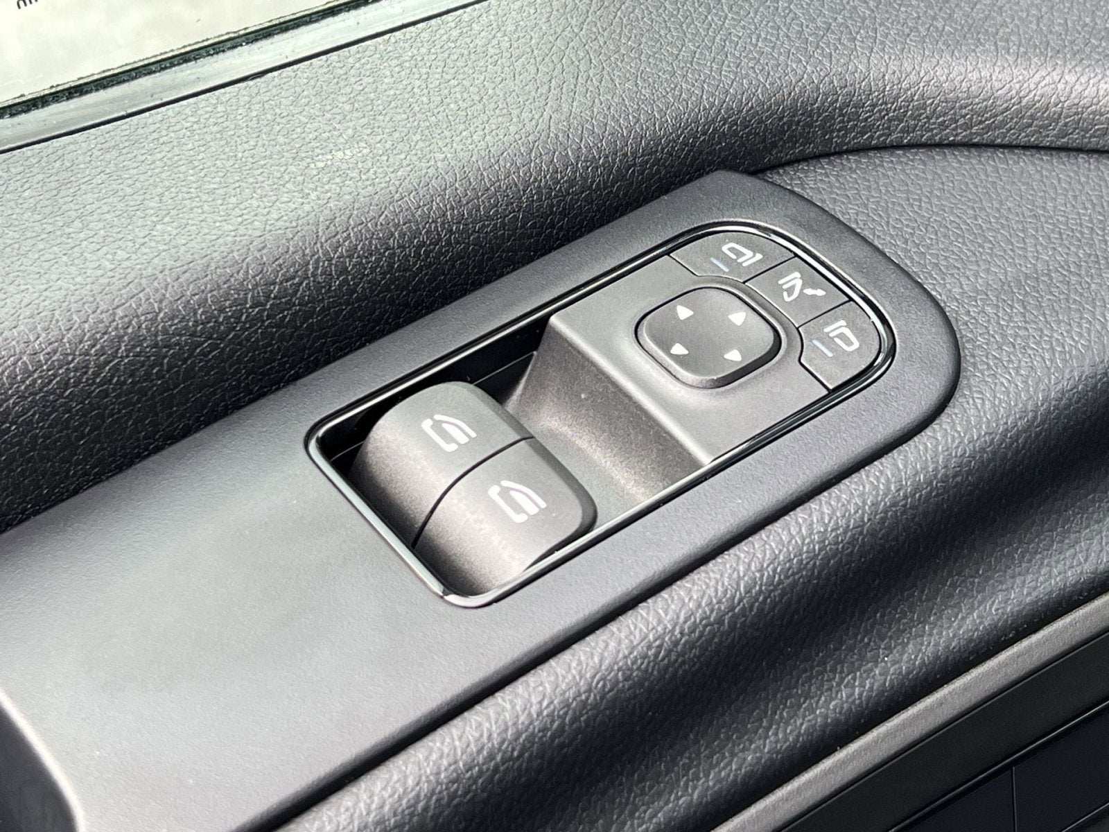 2026 Mercedes-Benz Sprinter Passenger Van Passenger 170 WB