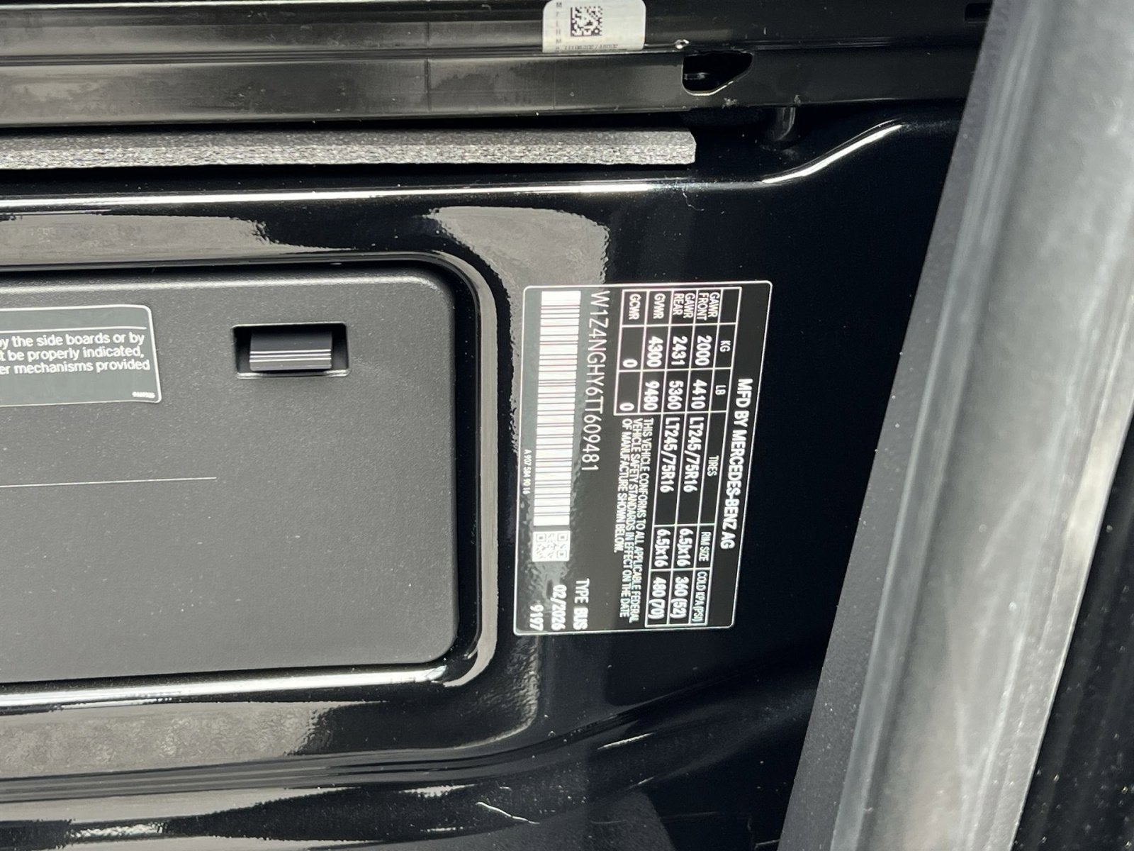 2026 Mercedes-Benz Sprinter Passenger Van Passenger 170 WB