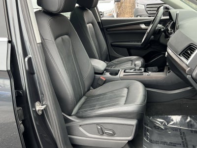 2023 Audi Q5 40 Premium