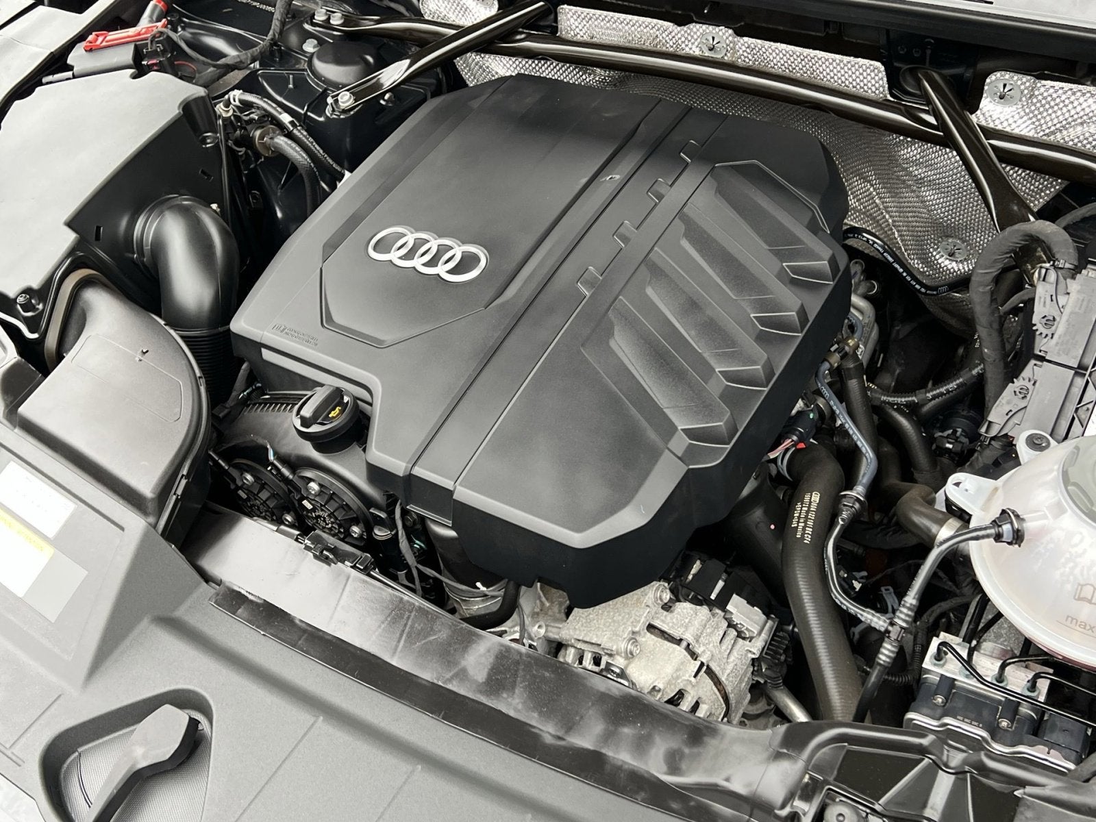 2023 Audi Q5 40 Premium