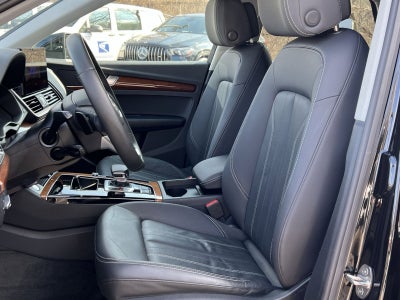 2023 Audi Q5 40 Premium