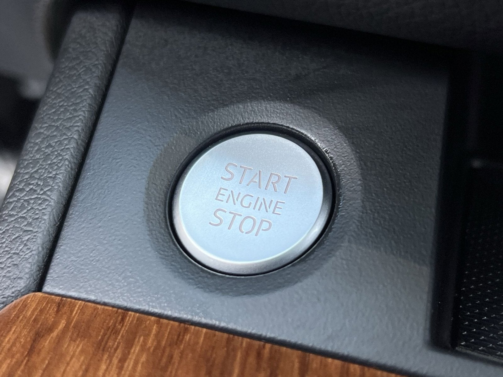 2023 Audi Q5 40 Premium