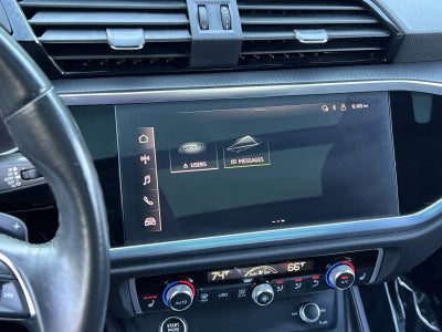 2023 Audi Q3 Premium