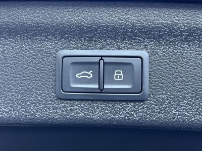 2023 Audi Q3 Premium