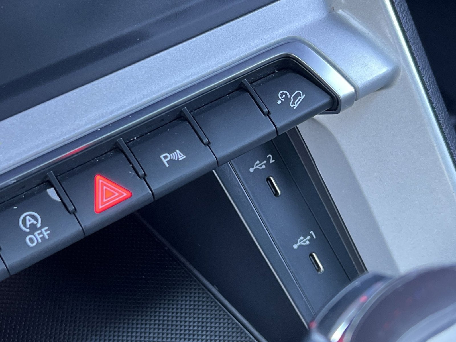 2023 Audi Q3 Premium