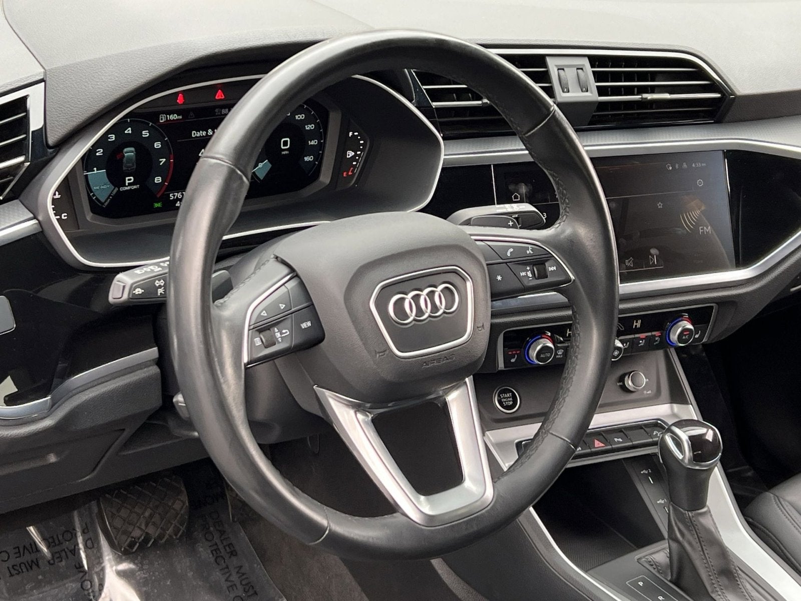 2023 Audi Q3 Premium