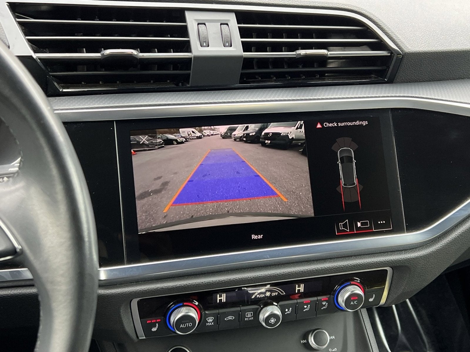 2023 Audi Q3 Premium