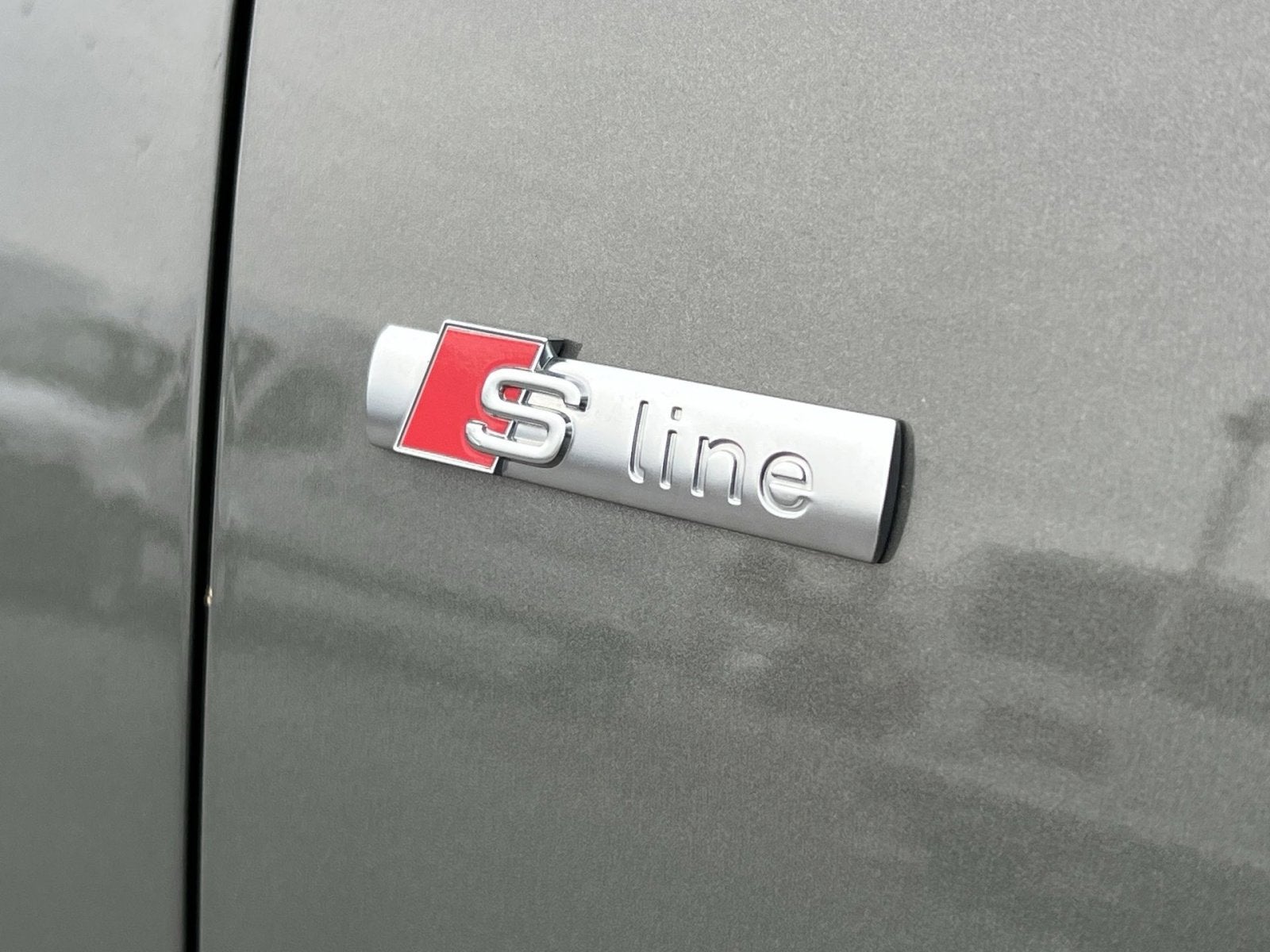 2023 Audi Q3 Premium