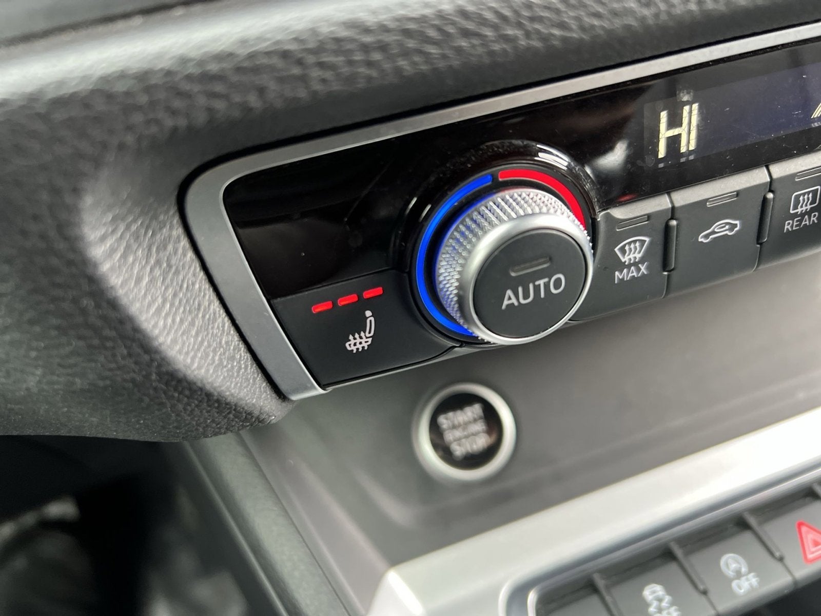 2023 Audi Q3 Premium