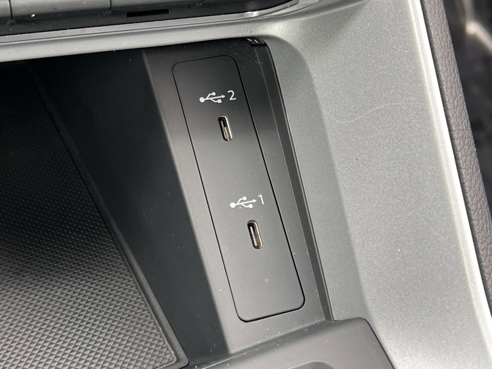 2023 Audi Q3 Premium