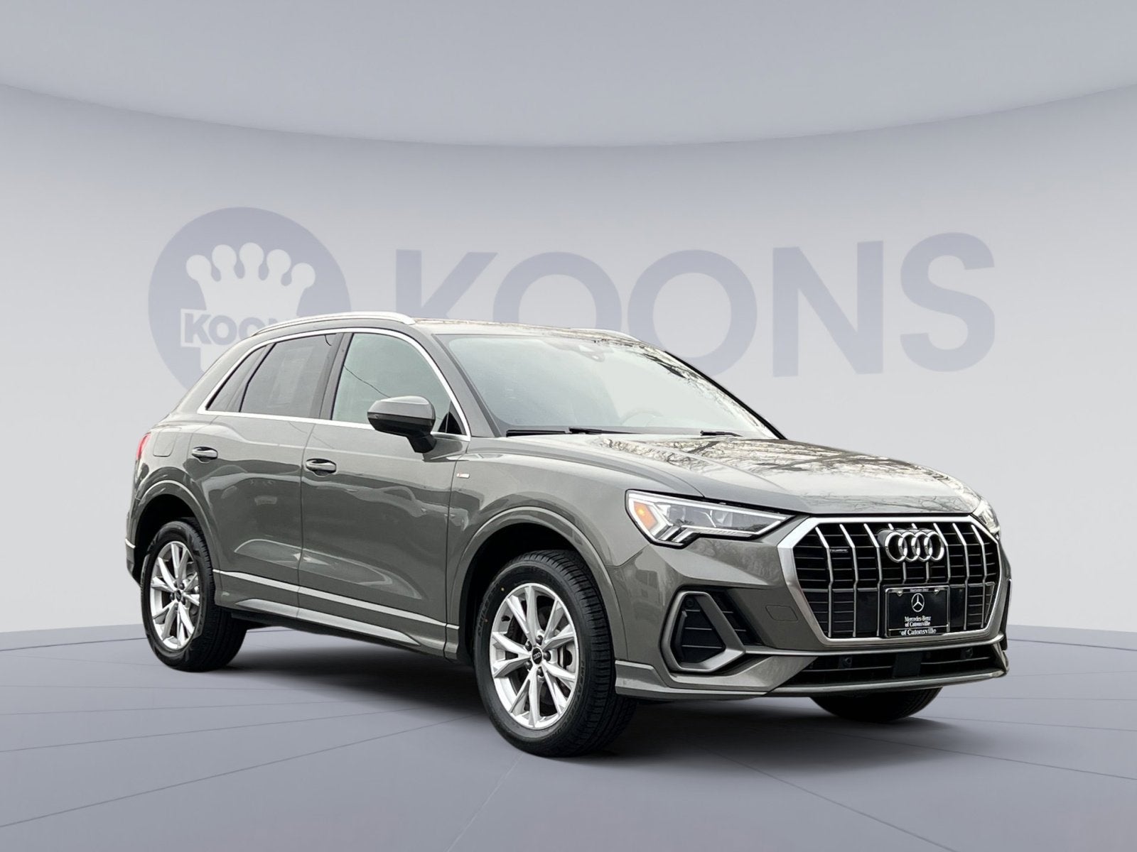 2023 Audi Q3 Premium