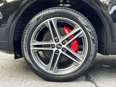 2024 Audi Q5 e 55 Premium Plus