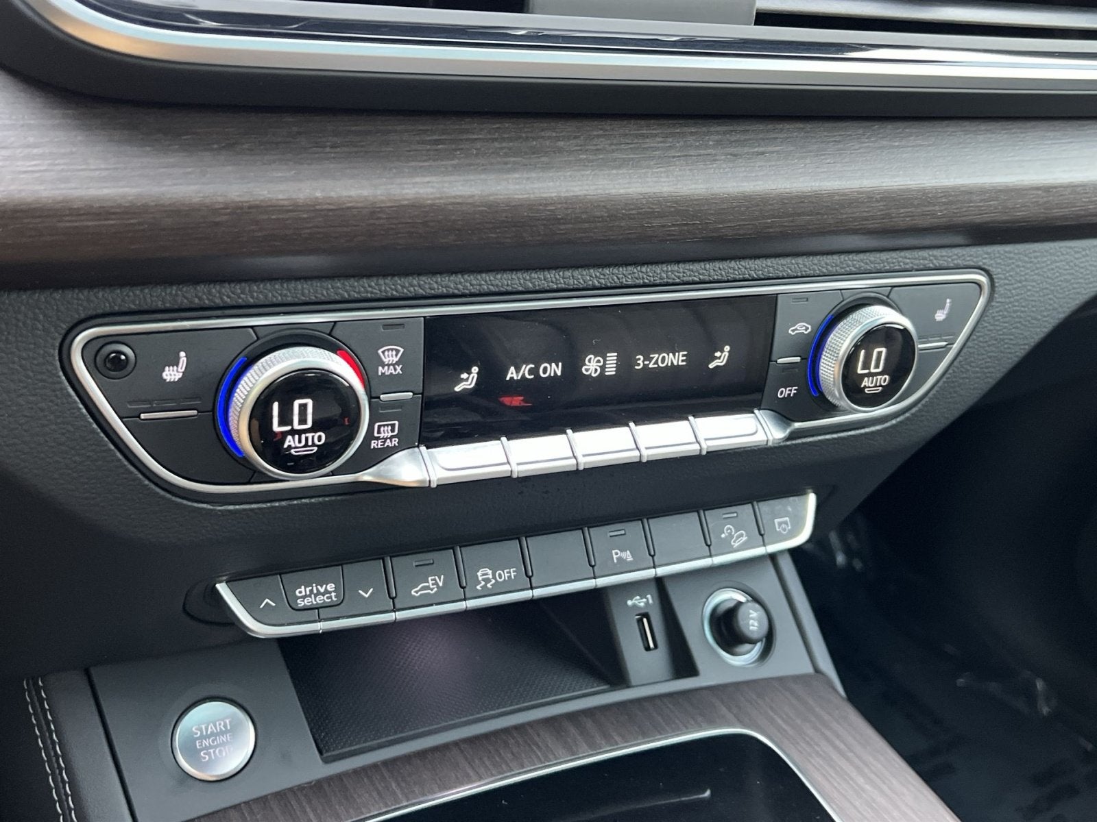 2024 Audi Q5 e 55 Premium Plus