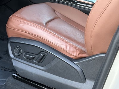 2023 Audi Q8 55 Premium Plus