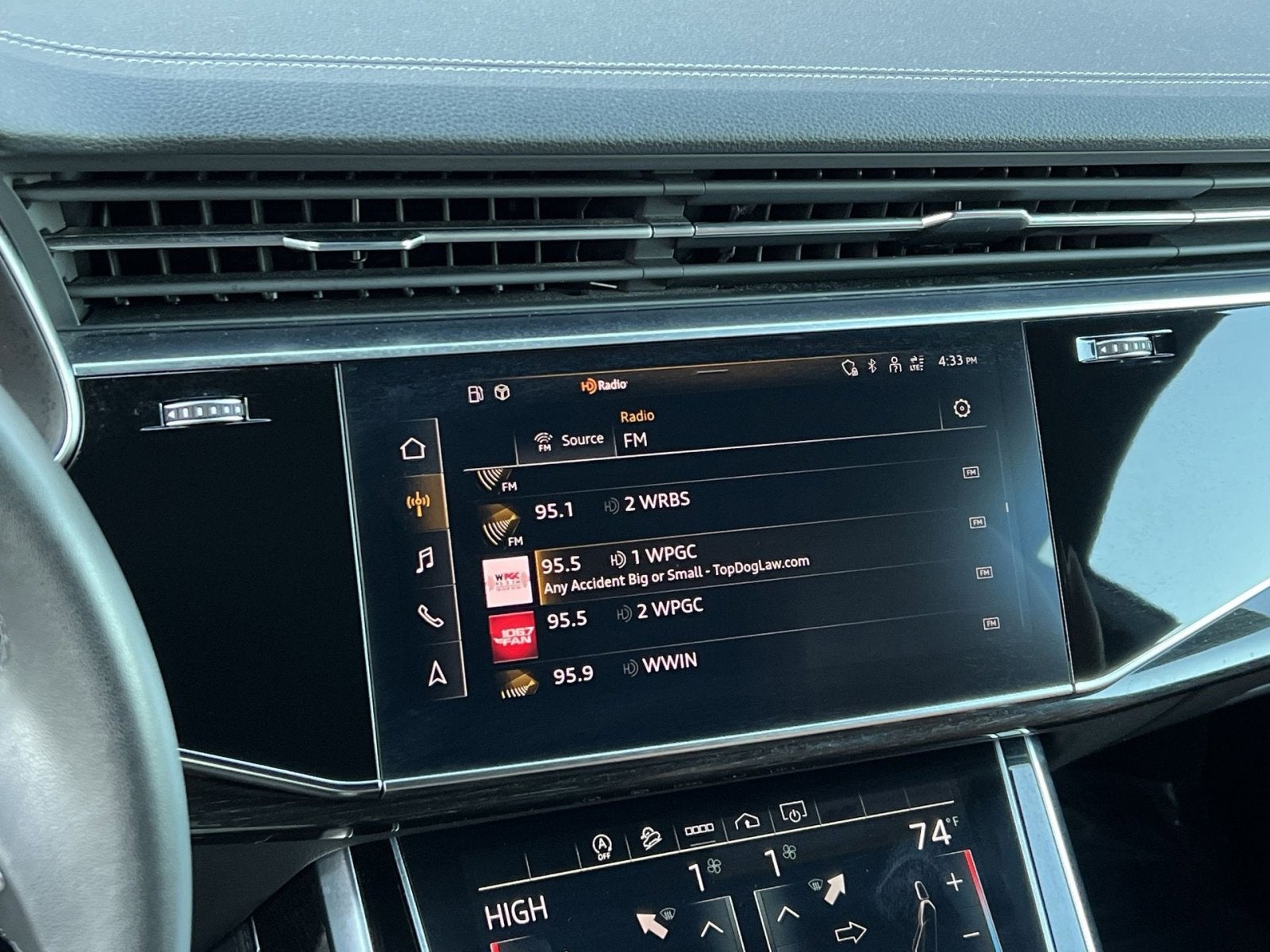 2023 Audi Q8 55 Premium Plus