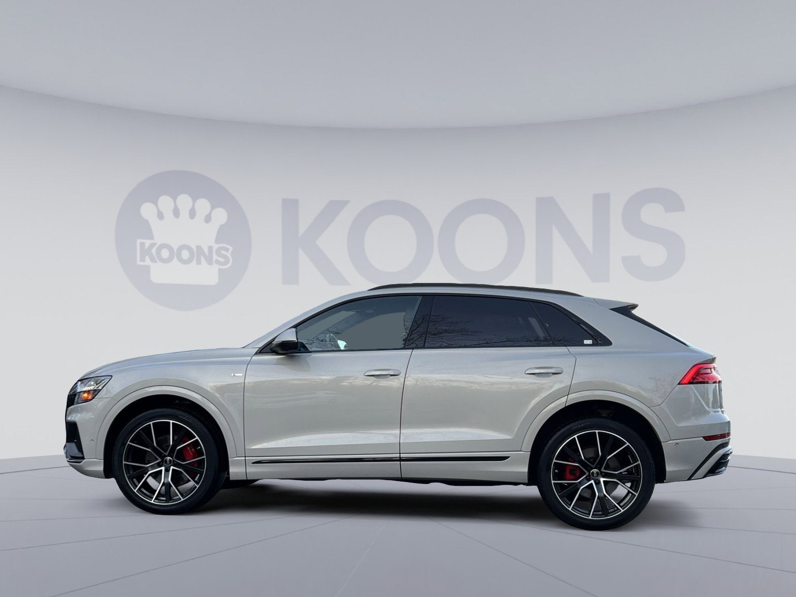 2023 Audi Q8 55 Premium Plus