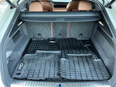 2023 Audi Q8 55 Premium Plus