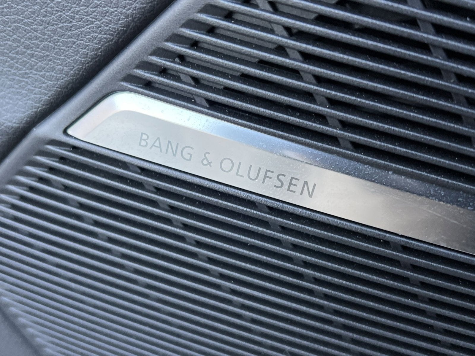 2023 Audi Q8 55 Premium Plus