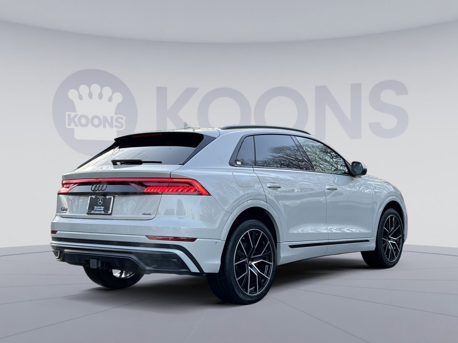 2023 Audi Q8 55 Premium Plus