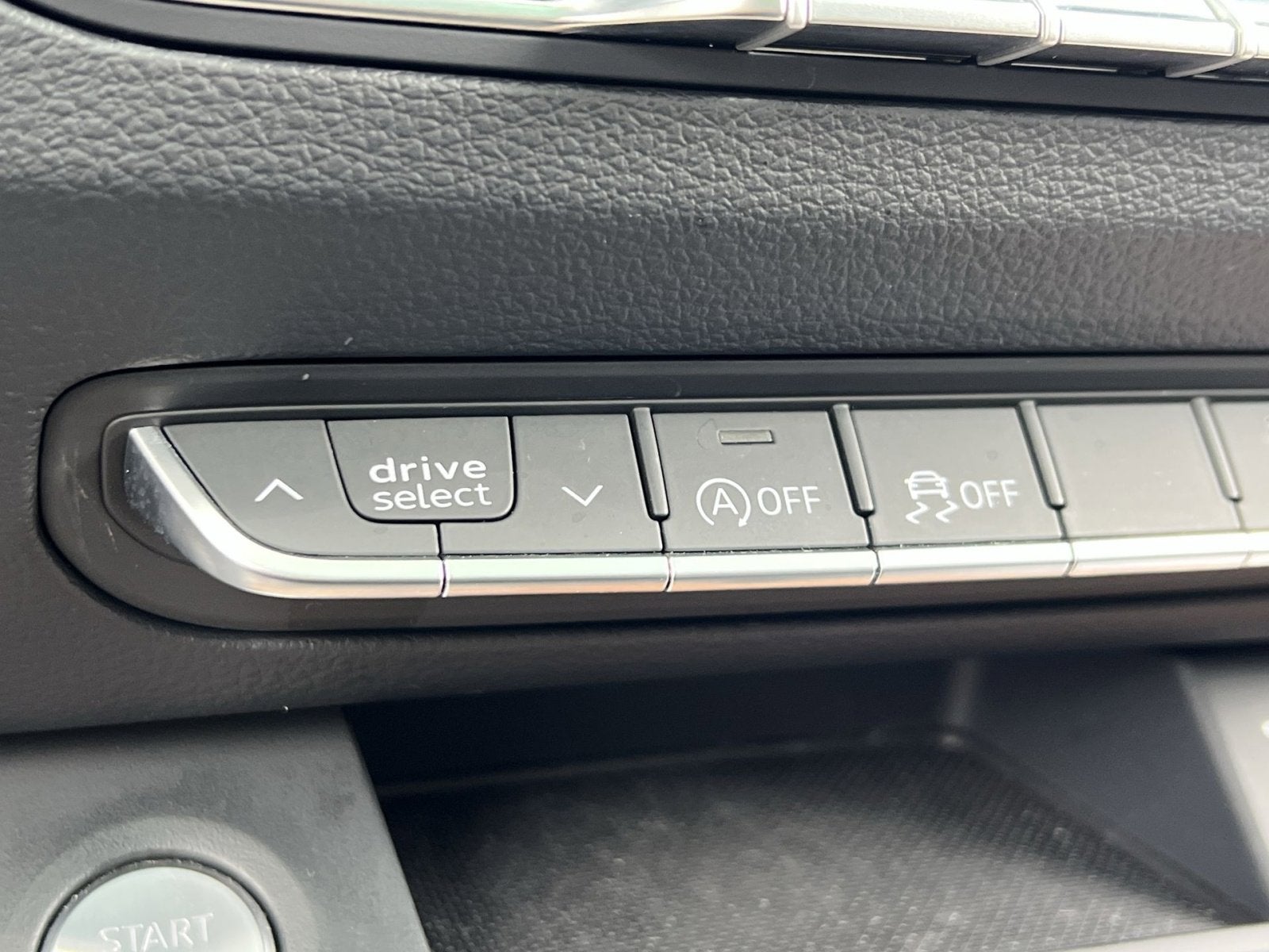 2023 Audi Q5 45 S line Premium