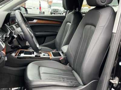 2022 Audi Q5 45 S line Premium