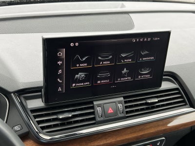 2022 Audi Q5 45 S line Premium